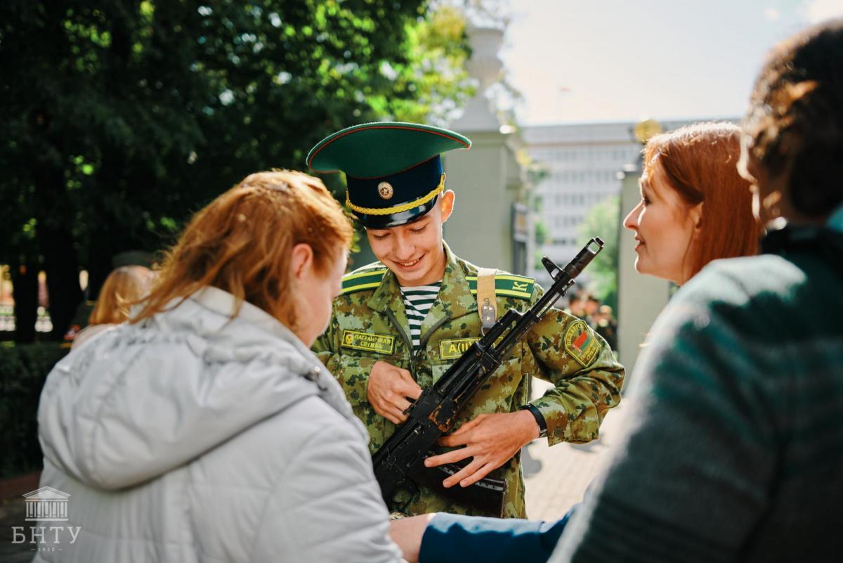 Поздравление родителей с принятием военной присяги